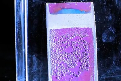 device with bubbles on surface