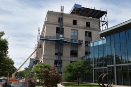 MIT Sloan Building E52