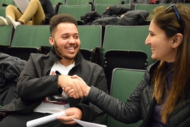 During StartMIT, freshman Jason Seibel and MIT Sloan graduate student Sadia Khuram resolve a role-play conflict negotiation — amicably. 