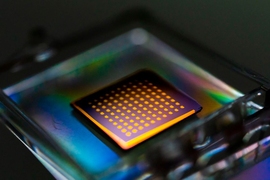 Researchers in MIT’s Department of Mechanical Engineering have developed a technique to harvest 2-inch diameter wafers of 2-D material within just a few minutes.