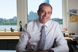 David Autor, Ford Professor of Economics at MIT, has been named as the recipient of a prestigious Carnegie fellowship.