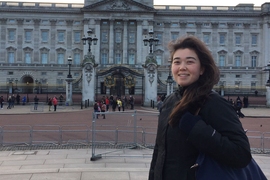 Kathleen Schwind took Professor Diana Henderson’s Literary London course after enjoying an earlier study experience in Spain. 