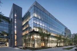 Designed by Wilson HGA and completed in 2018, the 216,000 square-foot MIT.nano building, located in the heart of MIT’s campus, is a shared resource for MIT faculty, students, and researchers, as well as external academic and industry users.