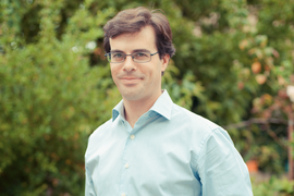 Diogo da Silva Branco Magalhães poses with plants in the background
