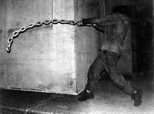 Chain by John McBean, a senior in mechanical engineering, won the $600 first prize in the Edgerton-Mili Photography Contest.