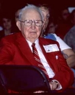 At age 100, Yardley Chittick (SB 1922) was the oldest alumnus to attend an MIT reunion this year.