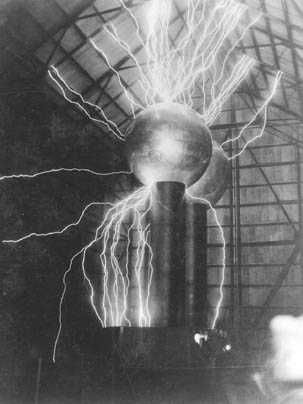 The Van de Graaff generator is the largest of its kind and can produce up to 1.5 million volts of electricity. In Southworth's composition, zaps from the generator will be triggered by humans; voltage will be controlled by a "termenova," a musical sensing device.