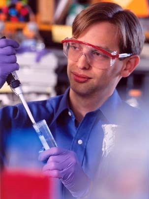 David Berry won the Lemelson-MIT Student Prize for his inventiveness in the medical lab.