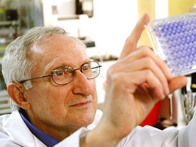 Dr. Sidney Pestka has been named the 2006 winner of the $100,000 Lemelson-MIT Lifetime Achievement Award for his groundbreaking research on interferons. His work has led to the development of antiviral treatments for chronic hepatitis B and C, multiple sclerosis and cancers.