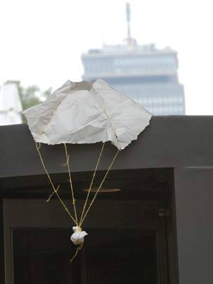 This egg-drop contestant made it only partway down -- to the top of the door into the Green Building -- then broke on impact. The egg drop contest was part of an Aug. 28 orientation event sponsored by Terrascope, a learning community for freshmen that focuses on earth sciences and the environment.  <a onclick="MM_openBrWindow('eggdrop-4-enlarged.html','','width=509, height=583')">
<span onmouseov...