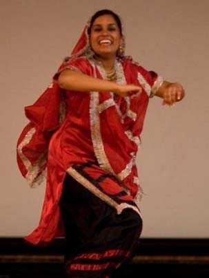Payal Agrawal, winner of a 2008 Laya and Jerome B. Wiesner Award.
