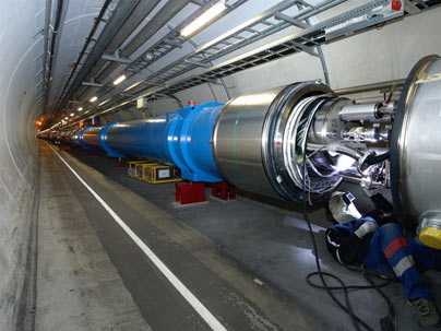 On 4 April 2007 a welder begins works on the interconnections of magnets in the last sector of the LHC.
