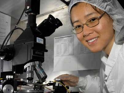 MIT student Pei-Lan Hsu probing grapheme transistors during her internship at Lincoln Laboratory.
