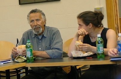 Tom Magliozzi, of NPR's 'Car Talk,' converses with students at a roundtable discussion on alternative-energy vehicles.