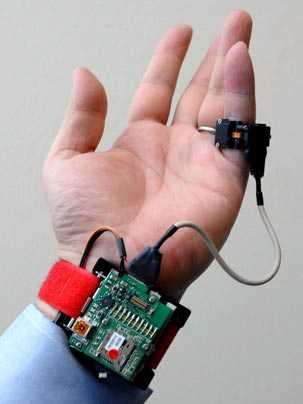 A closer look at the wearable blood pressure monitor.