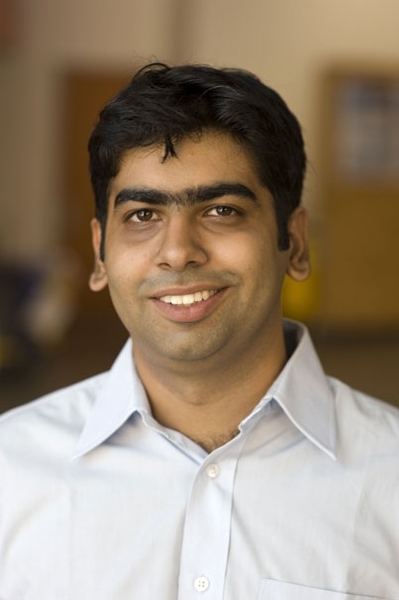 Saaransh Gulati, EDF-MIT Energy Fellow, is working on a computational fluid dynamics model to predict and improve conditions within light water reactors. The objective is to increase the safety and efficiency of light water reactors to produce more energy at lower cost.