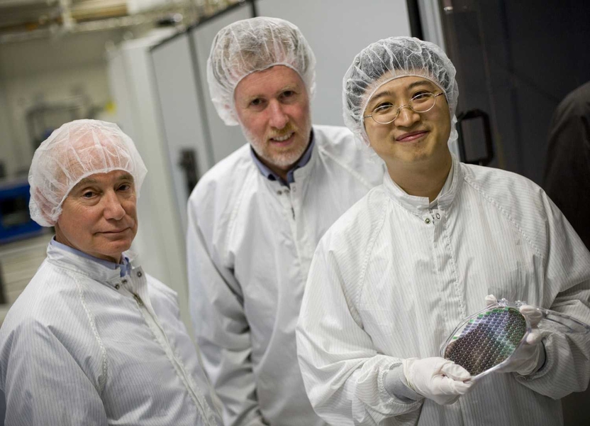 MIT Professor Lionel Kimerling with principal investigator Professor Jurgen Michel and lead researcher Jifeng Liu.