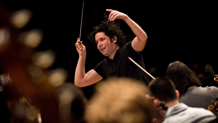 An energetic Gustavo Dudamel leads the MIT Symphony Orchestra.