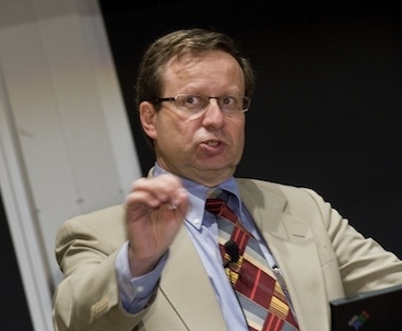 Department of Energy Under Secretary for Science Steven Koonin delivers the Hottel lecture.