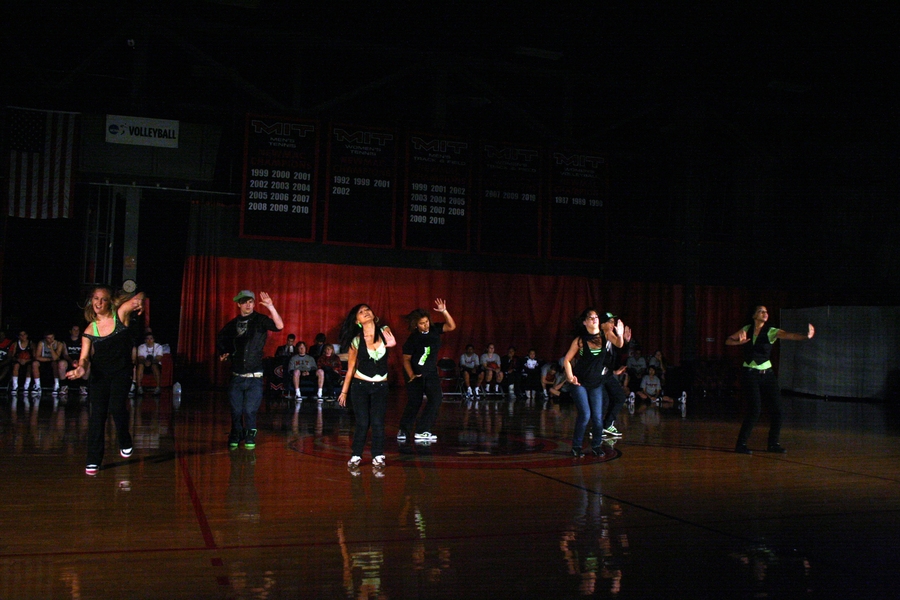 The MIT student-run dance group, Ridonkulous, brought their “Ridonk” style to Rockwell Cage.  