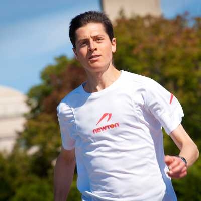 Rapoport’s new mathematical model can help marathon runners pick the pace and fueling strategy that will get them to the finish line.