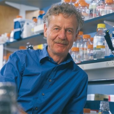 Whitehead Institute Founding Member and MIT Professor of Biology Rudolf Jaenisch.