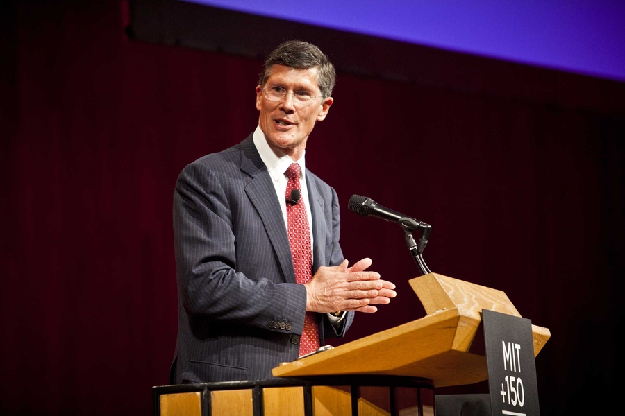 John A. Thain ’77, chairman and CEO of CIT Group and a former CEO of the New York Stock Exchange, who argued for human oversight of computerized financial transactions.