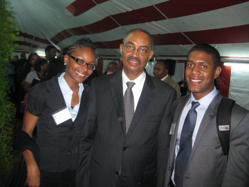 Rhonda Jordan and Isaac Matthews with His Excellency Amani Karume of Zanzibar.