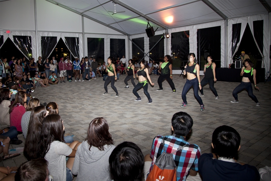 The MIT Ridonkulous Dance Group put on a show in a tent on the wharf. Several dance groups performed for the freshmen including the Casino Rueda salsa club.
