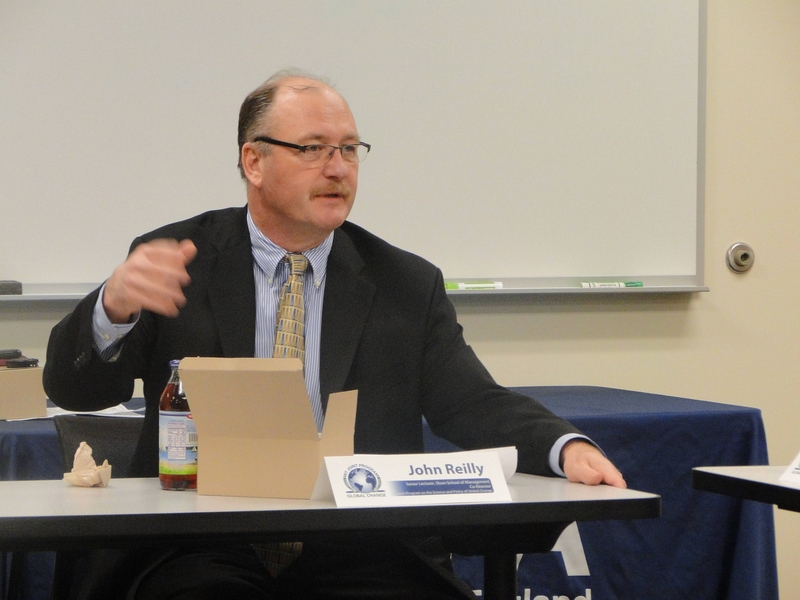 Joint Program on Global Change Co-Director John Reilly moderates the discussion. 