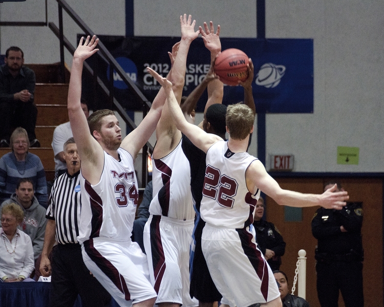 A key to the Staten Island game was MIT's solid team defense, which is ranked third in the nation in NCAA Division III. The Engineers held Staten Island to its lowest point total in 17 games in the weekend's first game.