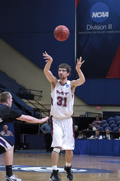 Senior guard Billy Bender, who was injured in an early NCAA game and sat out the previous weekend's competition, returned to play in his final game for MIT. Bender chipped in 11 points and went three for five from behind the arc.
