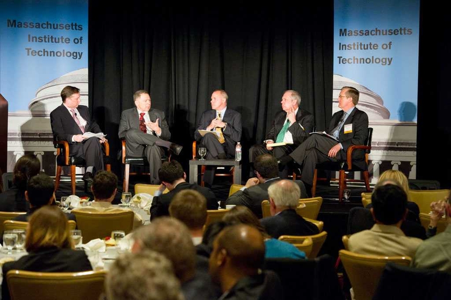 A panel discussed large-scale decision making under great uncertainty.