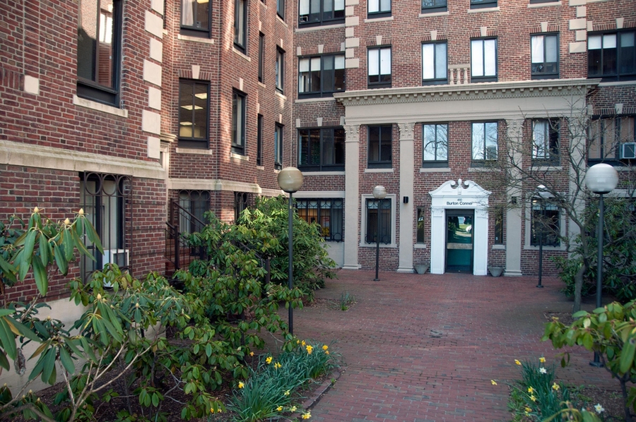 Burton Conner is an undergraduate residence on Amherst Alley.