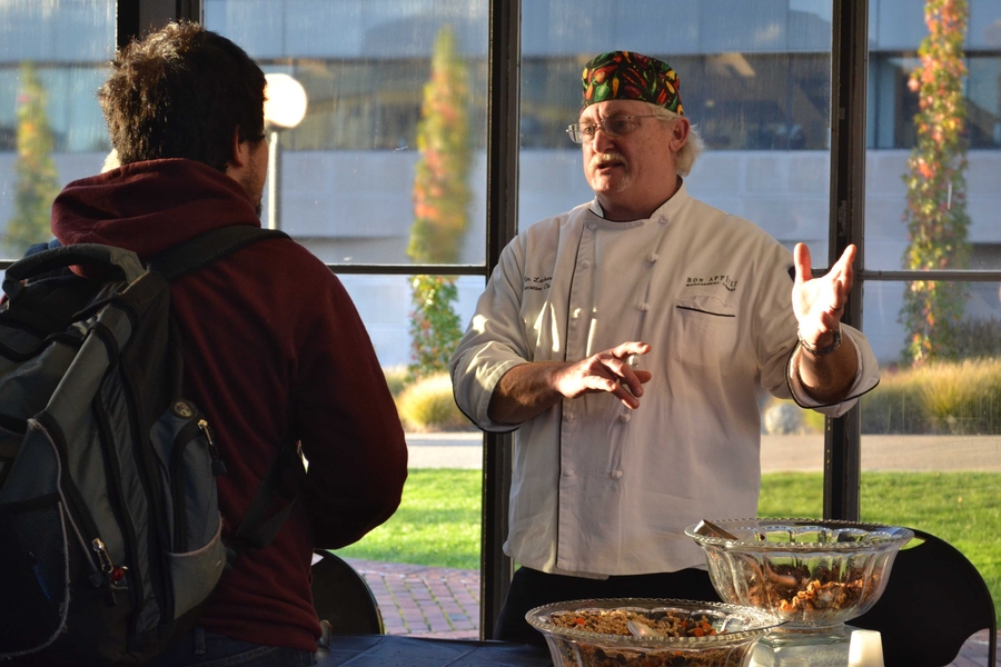 Bon Appétit's executive chef, Jim Lachance, spoke to students about healthy diets and how they can eat well in their house dining halls.