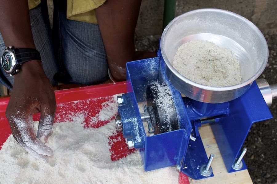 Students from the 'D-Lab: Cycle Ventures' course traveled to Tanzania during Independent Activities Period (IAP) to test an existing hand-powered grain measuring output, granularity and user preferences and requirements. Feedback used to define a later design challenge at D-Lab.