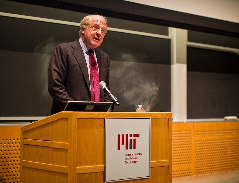 Paolo Scaroni, CEO of the Italian energy company Eni, delivered an address on the future of global natural gas markets.
