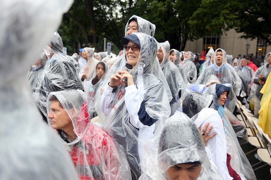 MIT passed out ponchos to those who wished to brave the elements.