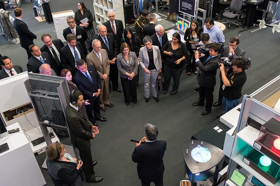 Humala and the delegation toured the MIT Media Lab.