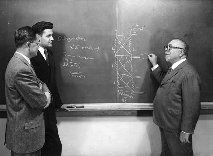 Amar Bose, center, with mentors Y. W. Lee, far left, and Norbert Wiener, right, at MIT's Research Laboratory of Electronics in 1955.