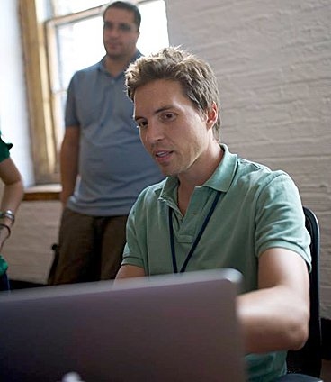 Inaki Berenguer on a laptop