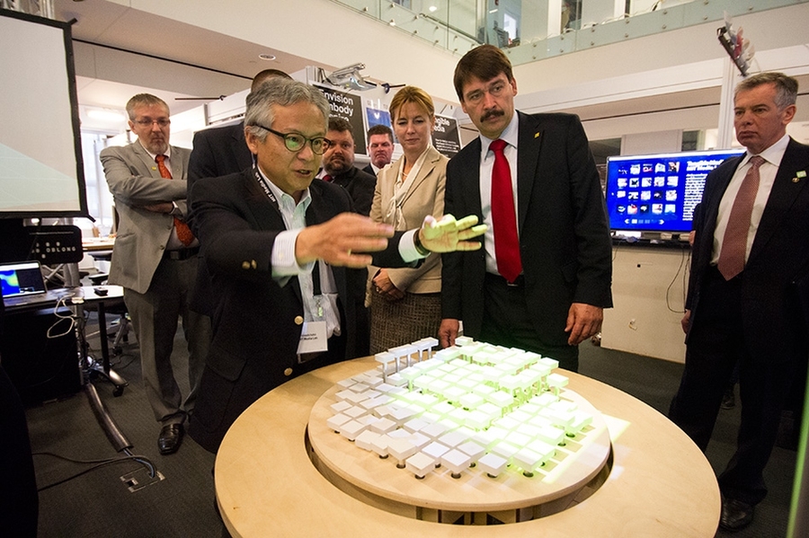 Professor Hiroshi Ishii demonstrated inFORM in the Media Lab's Tangible Media group's laboratory.