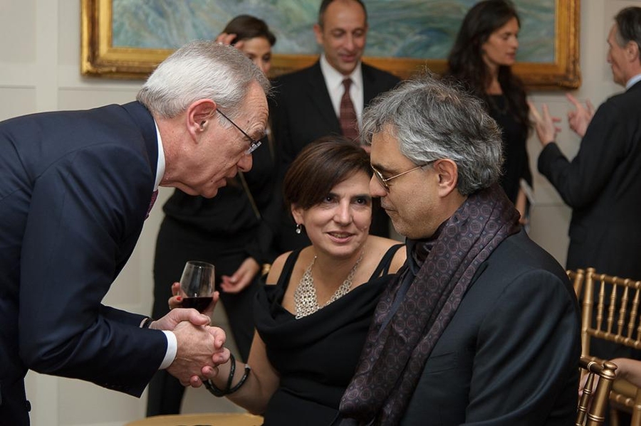President Reif speaks with Giarré and Bocelli at a private dinner at Gray House.
