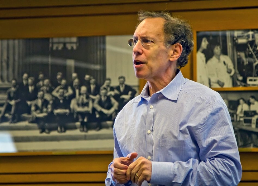 Robert S. (Bob) Langer, the David H. Koch Institute Professor and the final Start6 speaker, shared his personal experience as the founder of 26 startups. 