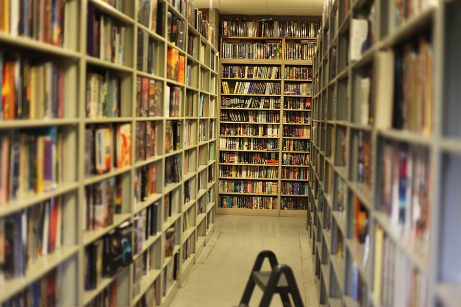 The MITSFS Library contains 62,370 books and 34,561 titles. Members can check out eight books at a time for as long as three weeks.
