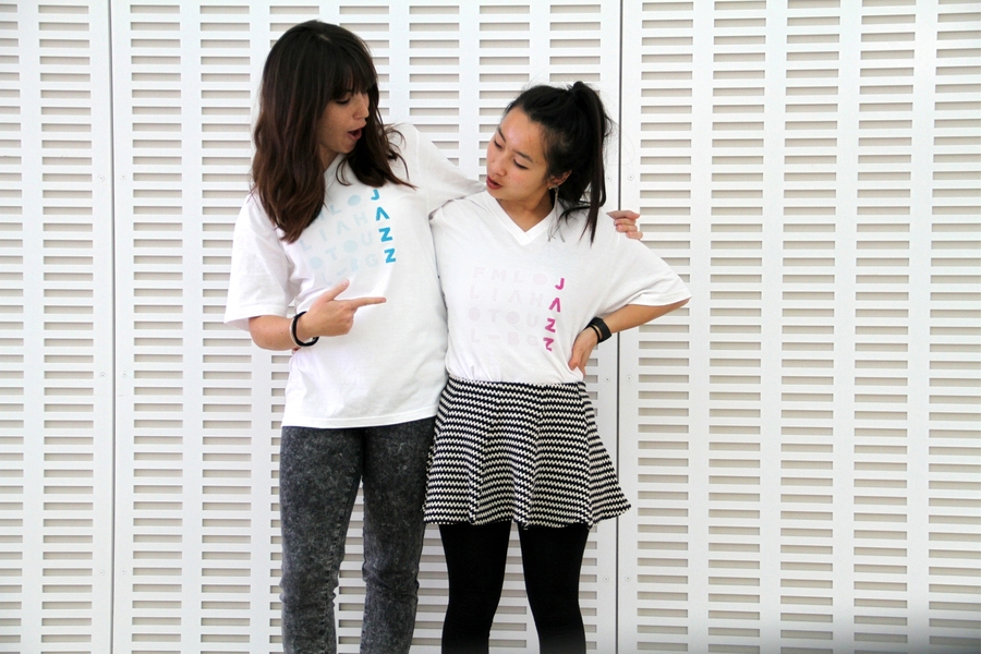 When individuals wearing Social Textiles touch, common interests light up on their shirts.
