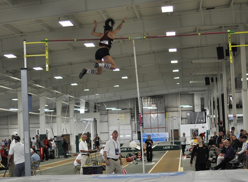 Cimran Virdi clears the bar at the NCAA Division III National Championships.