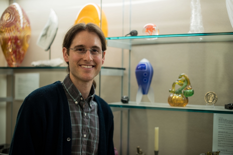 Jared Berezin, a lecturer in the Writing, Rhetoric, and Professional Writing Program (WRAP), hopes to commission the MIT Glass Lab for his project, “Helping You, Helping Others.”
