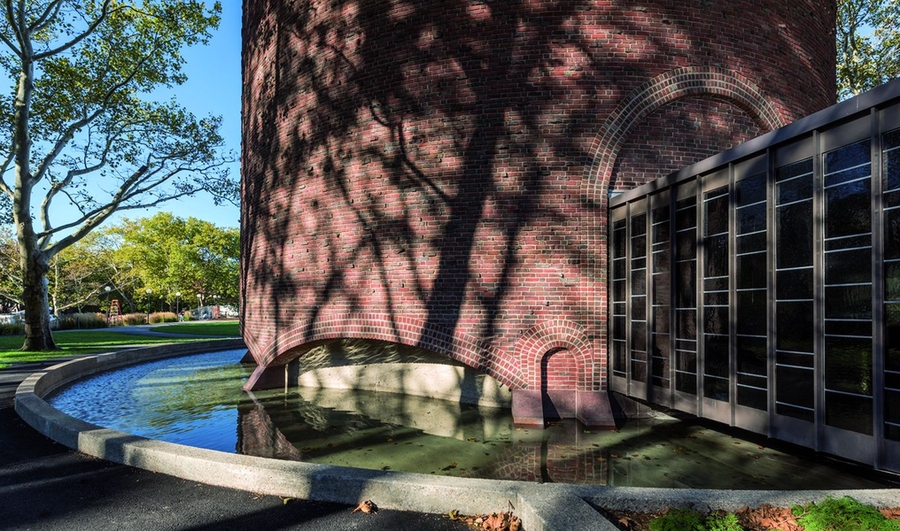 Authentically restoring the MIT Chapel to its original Eero Saarinen design required the installation of handblown restoration glass from Leipzig, Germany. 