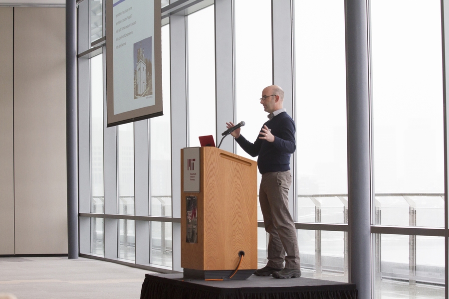 Professor Jesse Kroll was the first speaker at the 7th Annual CEE Research Speed Dating Day. He gave an overview of his research on low-cost sensing for air-quality measurements.